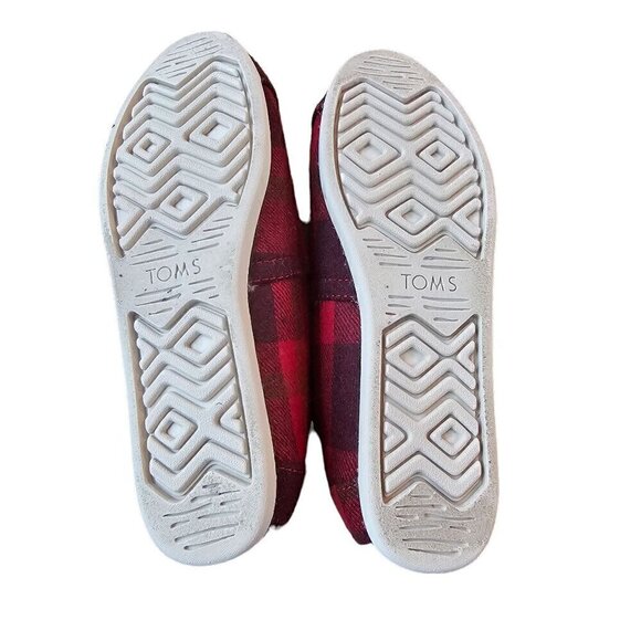 TOMS Women's Red and Black Buffalo Plaid Faux Fur Lined Slip-On Shoes Size 7.5 - Picture 5 of 8